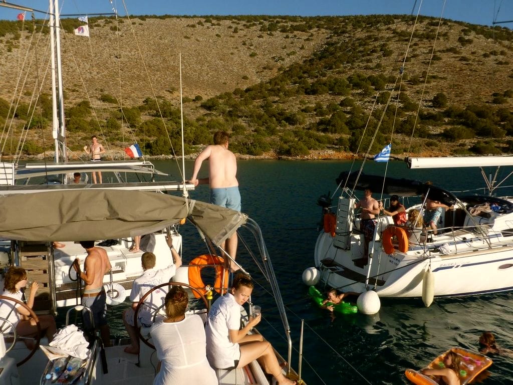 The skippers had fun putting the yachts into a triangle formation, which created a perfect swimming area between the yachts!